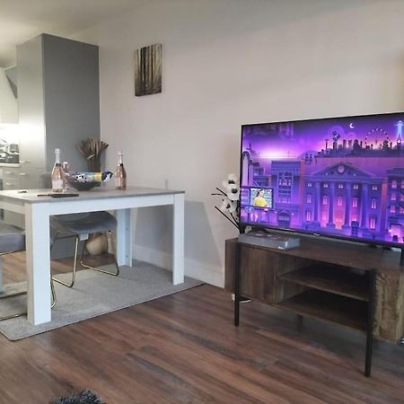 Apartament Peaceful 2Br Hideout With Instant Self Check-In At Kelham Island Retreat Sheffield Zewnętrze zdjęcie