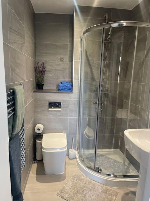 Apartament Peaceful 2Br Hideout With Instant Self Check-In At Kelham Island Retreat Sheffield Zewnętrze zdjęcie